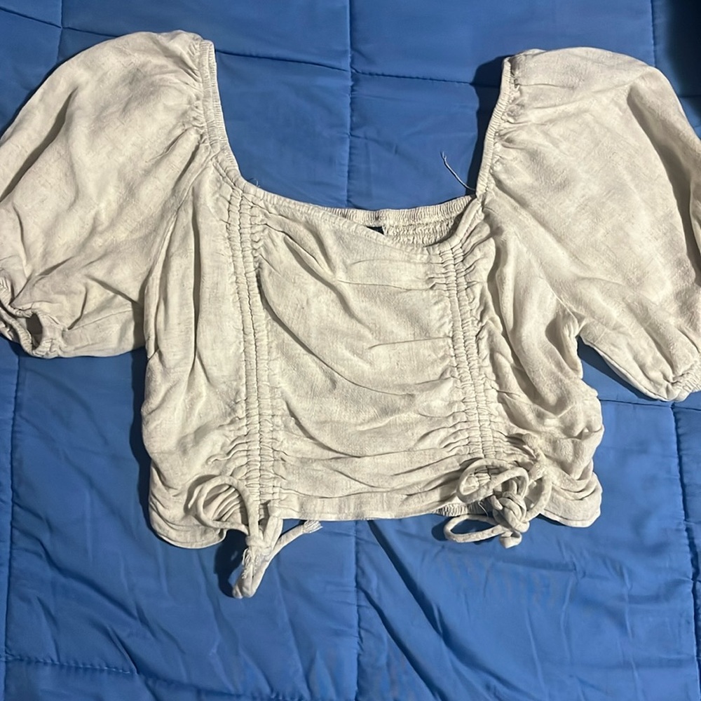 Cropped blouse